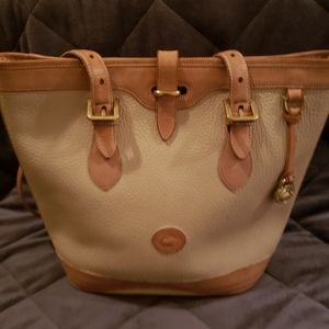 Vintage Dooney and Bourke P307 Small Bucket Bag